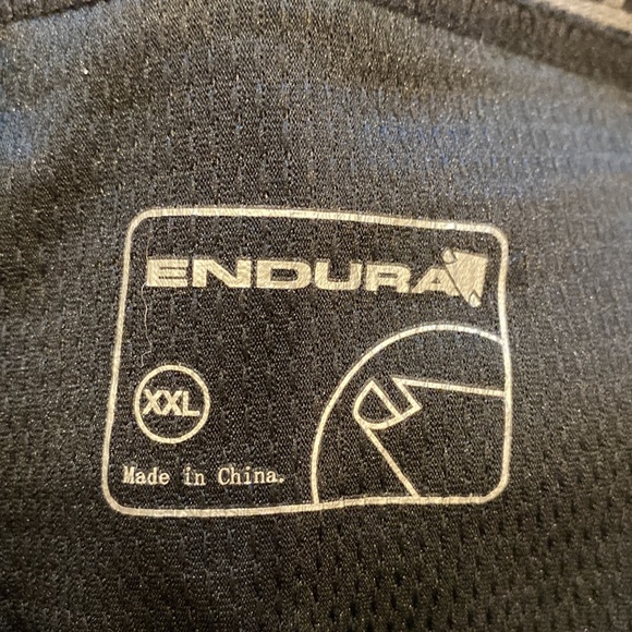 Men’s mountain bike shorts XXL “Endura” brand complete w chamois liner - Picture 5 of 6